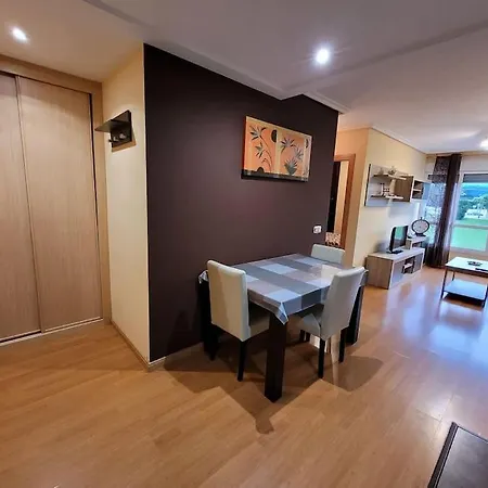 Roma 8 Casa Lola * Овьедо