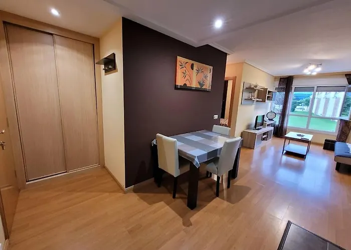 Roma 8 Casa Lola * Oviedo